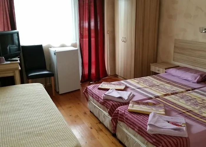 Dara Pensiune Țarevo